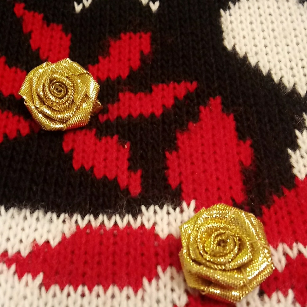 GOLD ROSETTES XMAS SWEATER - Picture 8 of 8